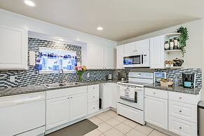 Family-friendly Cottage w/ Playground in Centralia