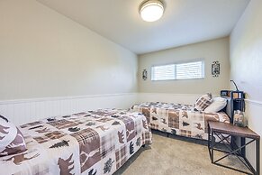 Family-friendly Cottage w/ Playground in Centralia