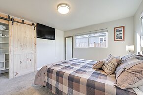 Family-friendly Cottage w/ Playground in Centralia