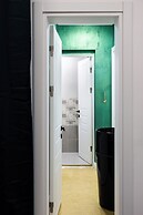 Bucharest Studios Los Angeles Room