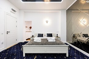 Bucharest Studios Los Angeles Room