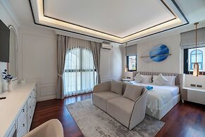 FIFTH ELEMENT pool villa by NLA