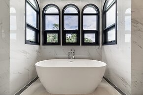 FIFTH ELEMENT pool villa by NLA