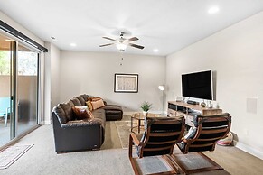 2 Units Reunion Property 7 Bedroom Home