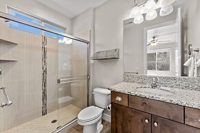 2 Units Reunion Property 7 Bedroom Home