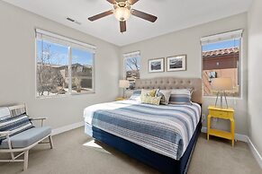 2 Units Reunion Property 7 Bedroom Home