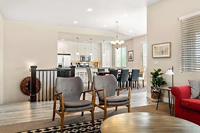 2 Units Reunion Property 7 Bedroom Home