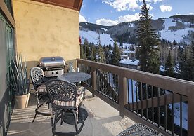 Vail Mountain View #402 4 Bedroom Condo