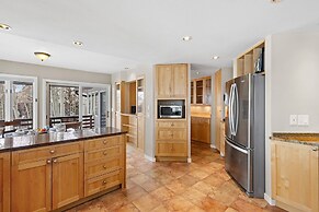 Wapiti Lane 4 Bedroom Home