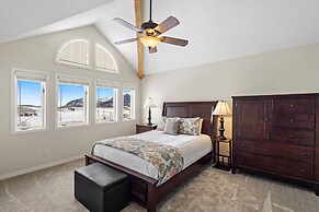 Wapiti Lane 4 Bedroom Home