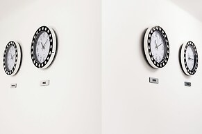 Bucharest Studios Paris Room