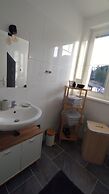 CityLeaves Apartment
