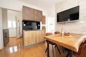 Anabella Apartment - Jacuzzi & Infra Sauna