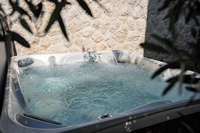 Anabella Apartment - Jacuzzi & Infra Sauna