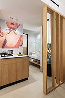 Paralos Rodos Lifestyle