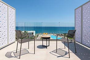 Paralos Rodos Lifestyle