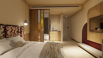 Paralos Rodos Lifestyle