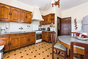 Seaside Charm in Gale - 2 Bedroom W/big Terrace