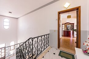 Seaside Charm in Gale - 2 Bedroom W/big Terrace