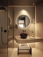 Enarma Suites & Spa Wellness Retreat