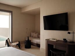 Enarma Suites & Spa Wellness Retreat