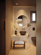 Enarma Suites & Spa Wellness Retreat