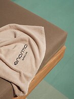 Enarma Suites & Spa Wellness Retreat