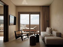 Enarma Suites & Spa Wellness Retreat