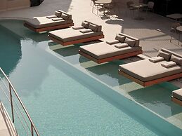 Enarma Suites & Spa Wellness Retreat