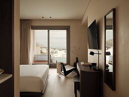 Enarma Suites & Spa Wellness Retreat