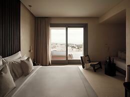 Enarma Suites & Spa Wellness Retreat