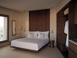 Enarma Suites & Spa Wellness Retreat