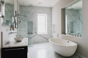 Priory Road by Onefinestay