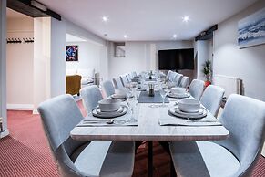 The Lanterns - 9 Bedroom - Sleeps 17 - Saundersfoot Village Centre