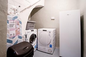 The Lanterns - 9 Bedroom - Sleeps 17 - Saundersfoot Village Centre