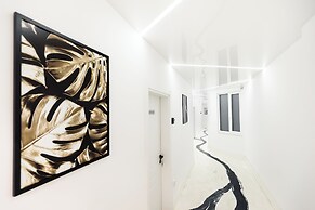 Bucharest Studios Dubai Room