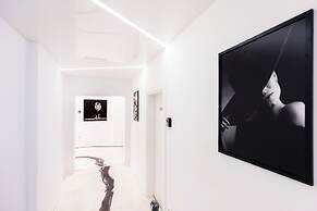 Bucharest Studios Dubai Room