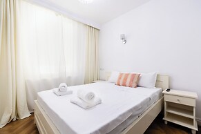 Bucharest Studios New York Room