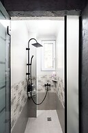 Bucharest Studios New York Room