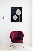 Bucharest Studios New York Room