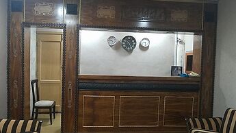 M M palace Guest House