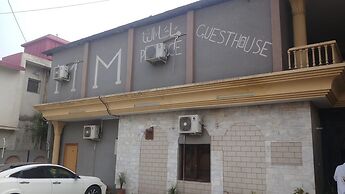 M M palace Guest House
