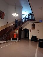 M M palace Guest House