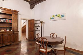 Piazza Navona Charming Large Apartment