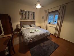 Cozy Casa Vimeiro Retreat