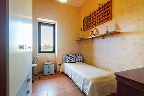 Luxury Private Villa With Garden