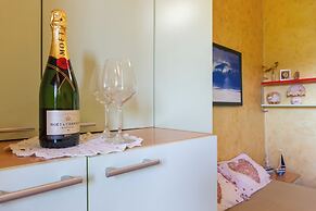 Luxury Private Villa With Garden