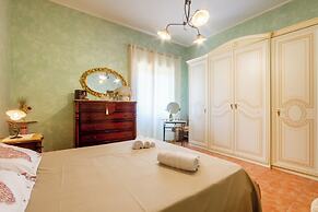 Luxury Private Villa With Garden