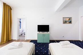 Bucharest Studios Roma Room