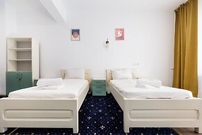 Bucharest Studios Roma Room